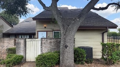 Building Photo - 12517 Newbrook Dr