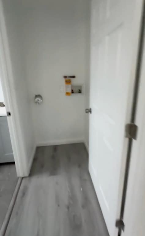 Photo - 822 W 42nd Pl Apartment