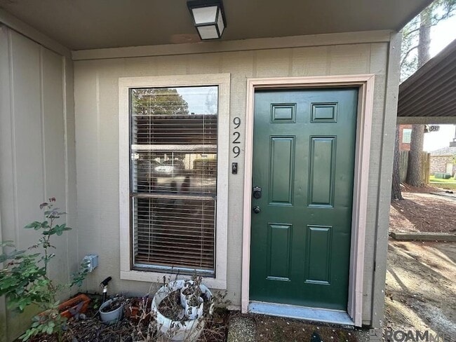 Photo - 929 Ridgepoint Ct Apartment