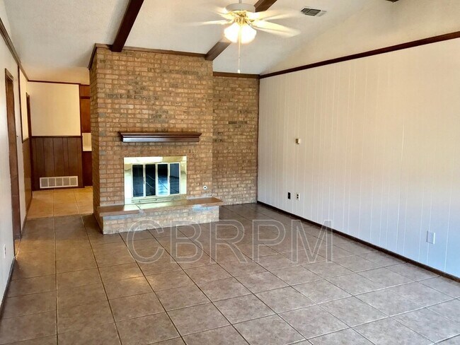 Building Photo - 6606 Quitman Ave