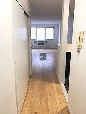 Building Photo - East 27th Street