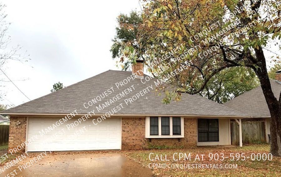 Whitehouse ISD! Handsome 3 Bedroom, 2 Bath... House Rental in