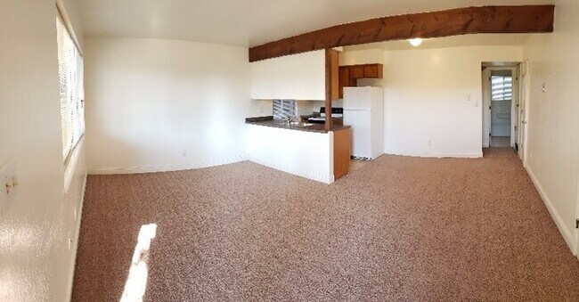 Building Photo - Large 1 Bed 1 bath Northwest Reno, U.N.R.