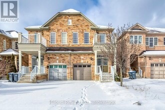 Building Photo - 518 Coach Dr