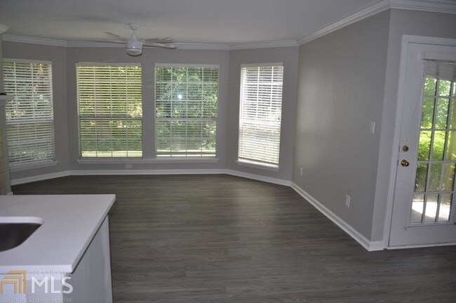 Foto del edificio - 211 St Andrews Ct