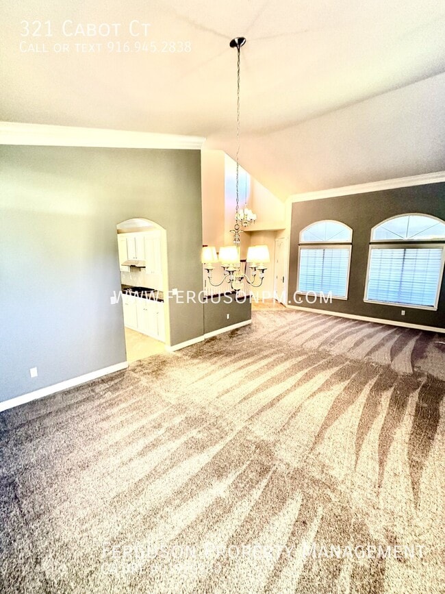 Building Photo - 321 Cabot Ct