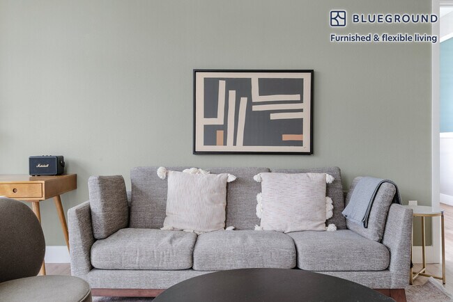 Foto del edificio - 555 E Evelyn Ave