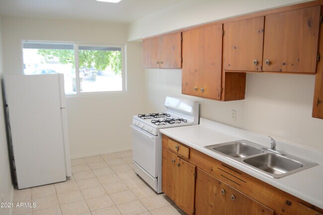 Foto del edificio - 10648 N 15th Ave