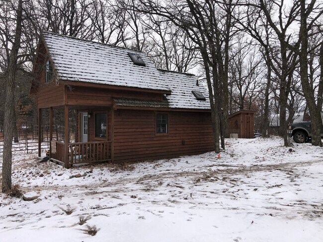 Side view - 12190 Bolton Trl