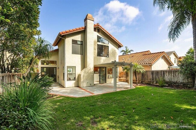 Building Photo - 12682 Lupita Ct