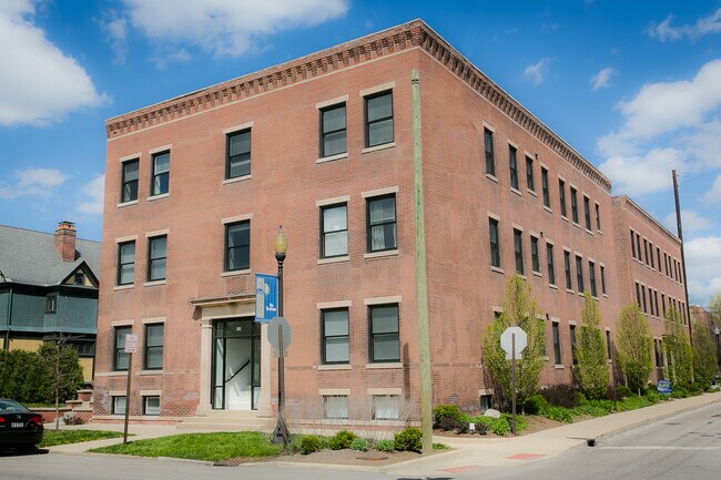 1301 N Alabama Street - 1301 N Alabama St Apartments