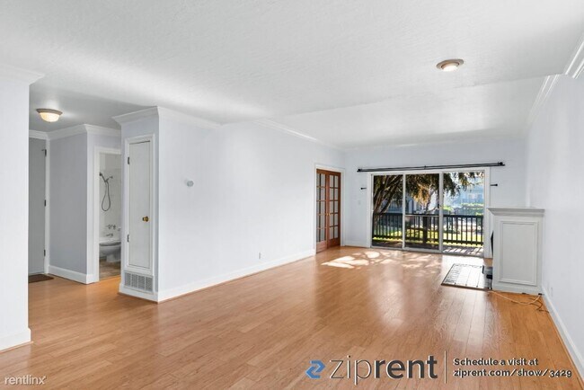 Building Photo - 2 br, 2 bath Condo - 4172 George Avenue, S...