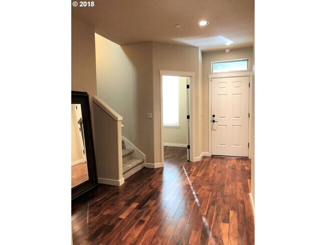 Foto del edificio - 3-Bedroom Home in SW Beaverton!
