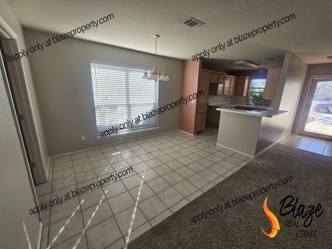 Foto del edificio - Move-in Ready Charm in Westover!