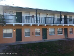 Building Photo - 1711 Dixon Blvd