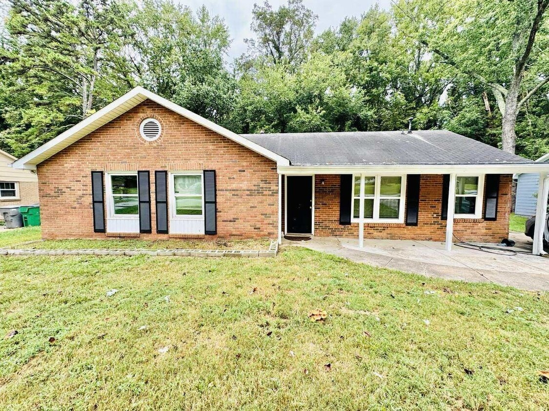Foto principal - 4824 Farm Pond Ln
