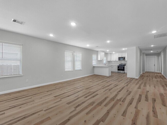 Foto del edificio - 4517 White Rock St