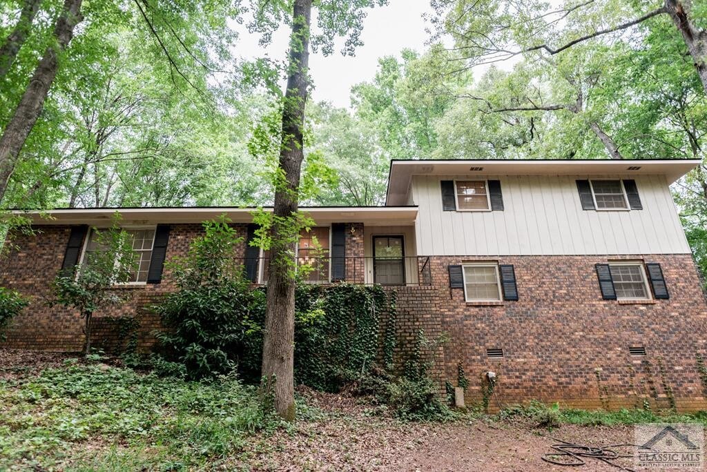 Primary Photo - 555 Caldwell Cir