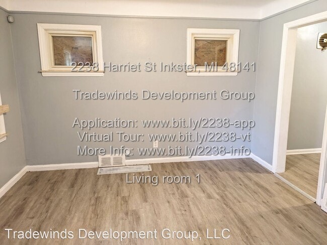 Building Photo - 3 br, 1 bath House - 2238 Harriet St