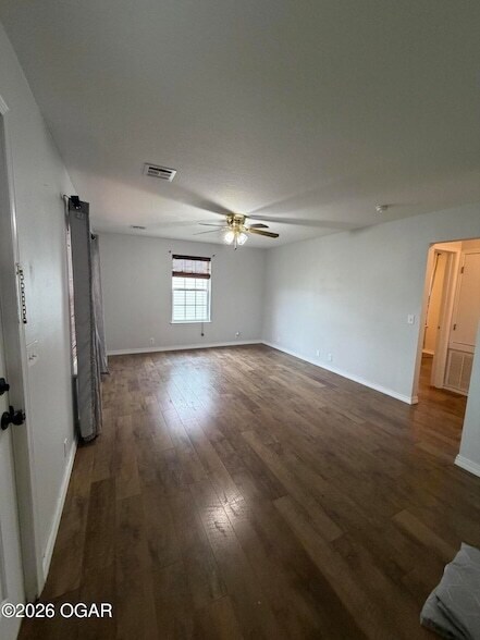 Foto del edificio - 2815 E 16th St