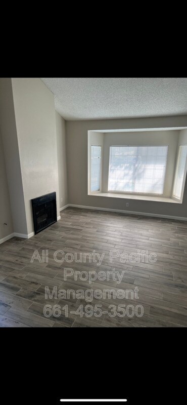 Foto del edificio - 43703 8th St E