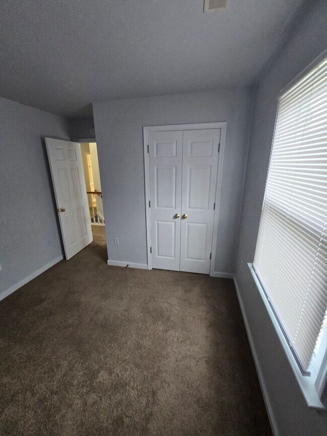 Foto del edificio - 3 bedroom home in Prince George