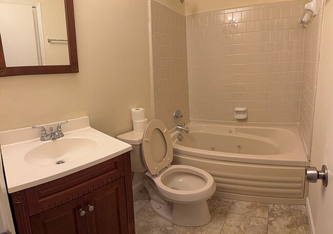 Foto del edificio - 2 Bed/2 Bath Townhouse in Norcross for Lease
