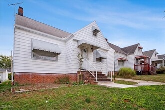 Building Photo - 5215 E 115th St