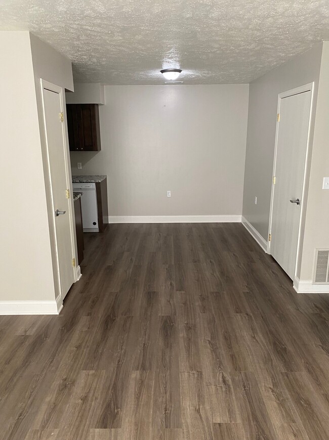 Building Photo - Columbus_Pinnacle Apts