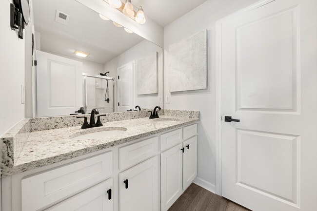 Foto del edificio - 4316 Mallory Ct