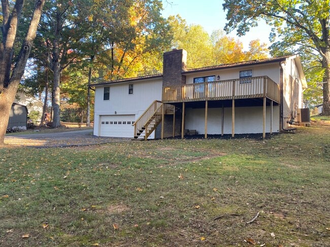 Building Photo - 304 Gardner Rd