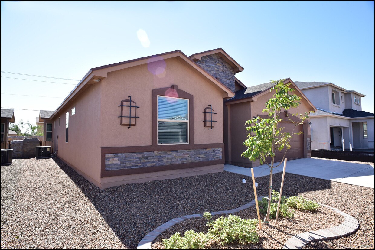 Primary Photo - 5440 Limestone Dr