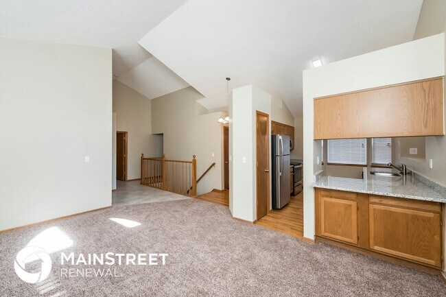 Foto del edificio - 13319 Cherry Cir