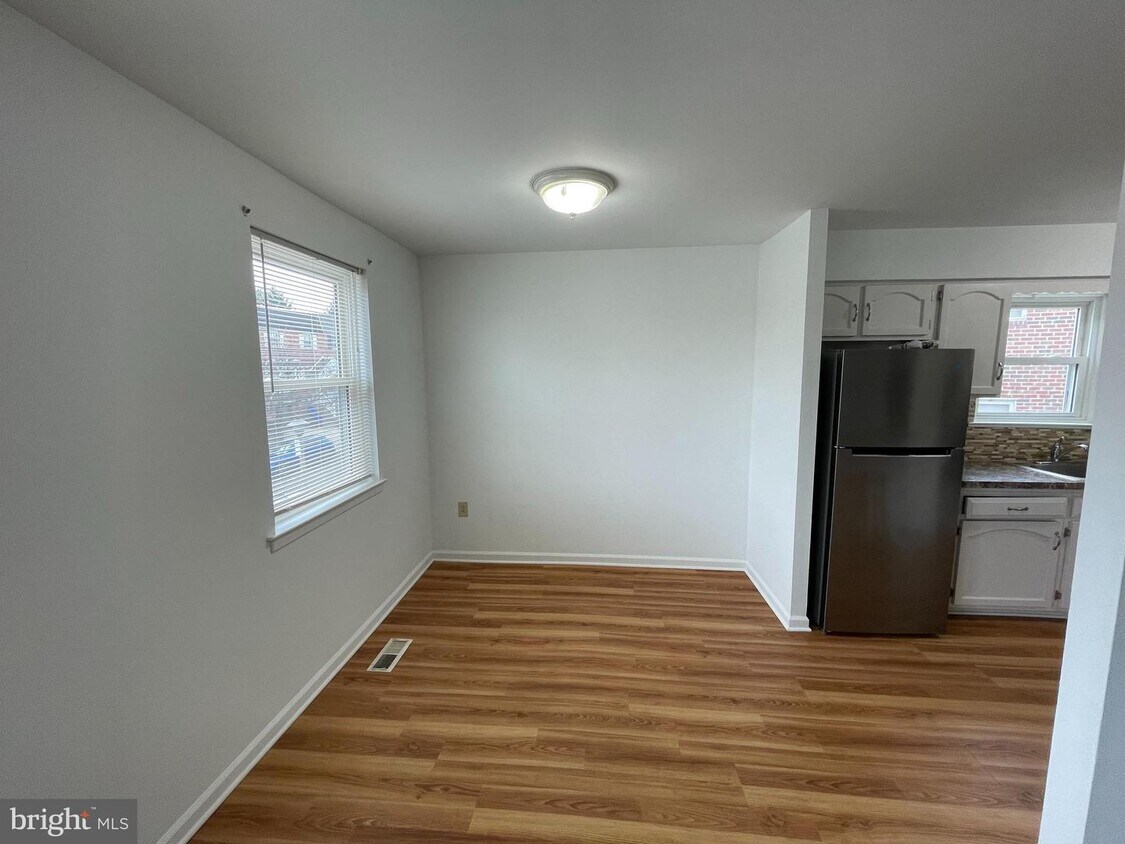 4237 Carteret Dr, Philadelphia, PA 19114 Townhome Rentals in