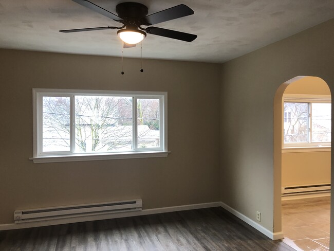 Living room - 2124 Cherry St