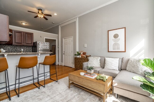 Building Photo - 1 Bedroom | 1 Bath - Museum Area, Philadelphia PA