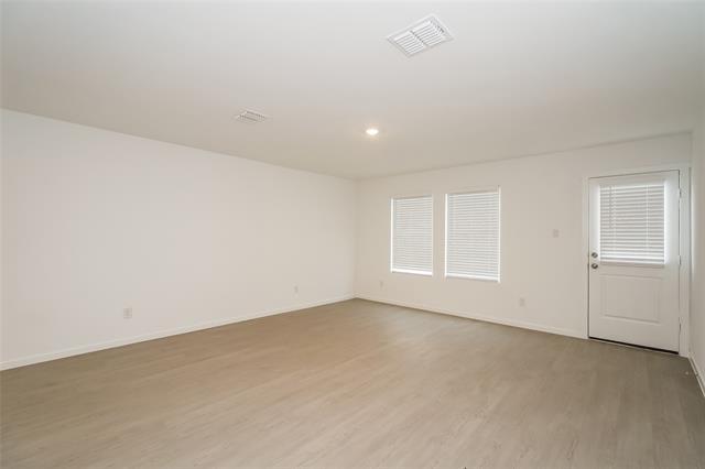Building Photo - 1132 Tufted Dr
