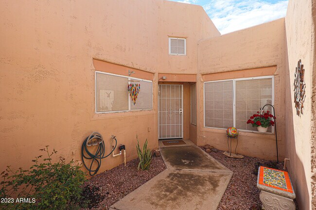 Building Photo - 17224 N Zuni Trail