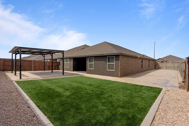 Foto del edificio - 7108 Red Cyn Rd