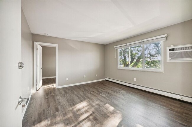 Building Photo - 4060 Royer Rd