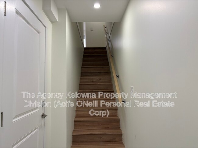 Building Photo - 500 Fleming Rd