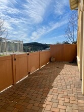 Building Photo - 1390 Isabella Way