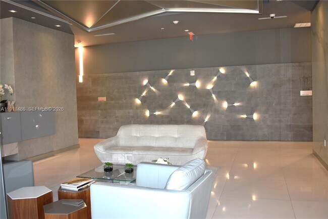 Foto del edificio - 9940 W Bay Harbor Dr