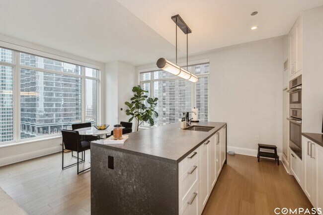Building Photo - 505 N Lake Shore Dr