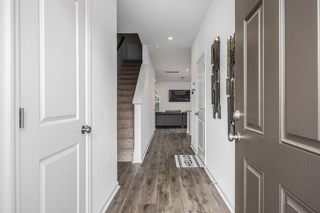 Building Photo - 3116 Allerton Way