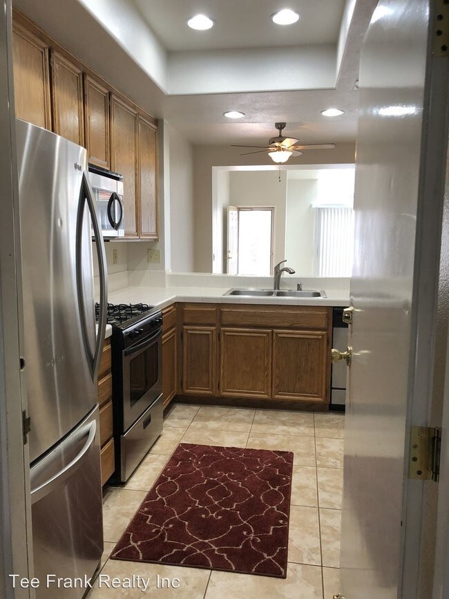 Building Photo - 2 br, 2.5 bath House - 29536 Courtney Place
