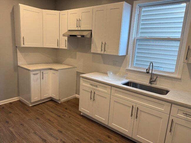 Foto del edificio - 3737 S Union Ave