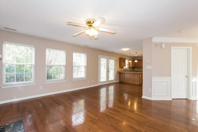 Building Photo - 10625 Haddington Dr