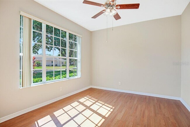 Building Photo - 10105 Cannon Dr
