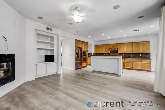 Building Photo - 2368 Marina Glen Way